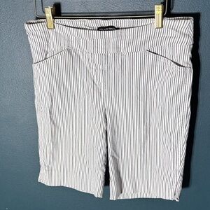 Classic Striped Women's Bermuda Shorts